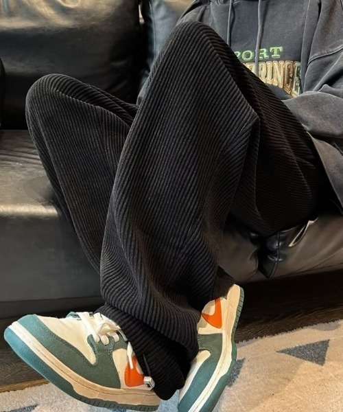 B.R.U（ブル）の「【裏起毛】コーデュロイパラシュートパンツ（その他パンツ・メンズ・アイボリー/グレー/ブラック/ブラウン・FREE）」の5枚目の写真