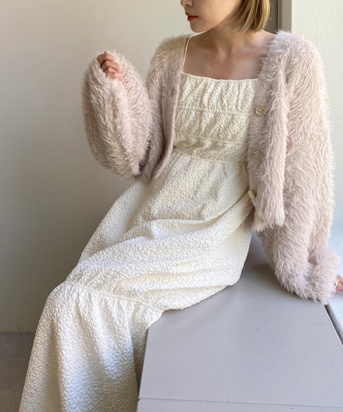 one after another NICE CLAUP(ワンアフターアナザーナイスクラップ)の「【先行予約】シャーリングキャミワンピース(ワンピース・レディース・アイボリー/ブラック系その他/ブラック/サックスブルー・FREE)」の3枚目の写真