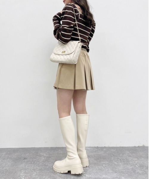 Heather(ヘザー)の「アソートパフスリーブプルオーバー 975544(Tシャツ/カットソー・レディース・ホワイト系/ブラック系/ブラウン系・FREE)」の13枚目の写真