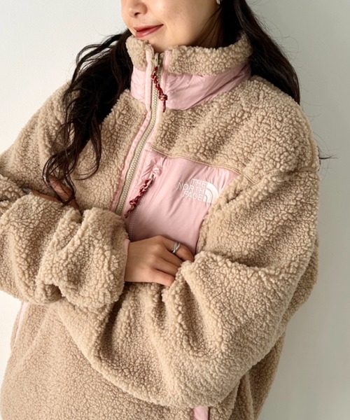 THE NORTH FACE(ザノースフェイス)の「国内未発売 THE NORTH FACE(ザ・ノースフェイス)/2WAY リバーシブル 軽量 保温 プレイグリーン ボアフリース ナイロン ハーフジップアノラック/PLAY GREEN RVS FLEECE ANORAK(ブルゾン・レディース・アイボリー/ブラック/キャメル・M/S/L/XL)」の16枚目の写真