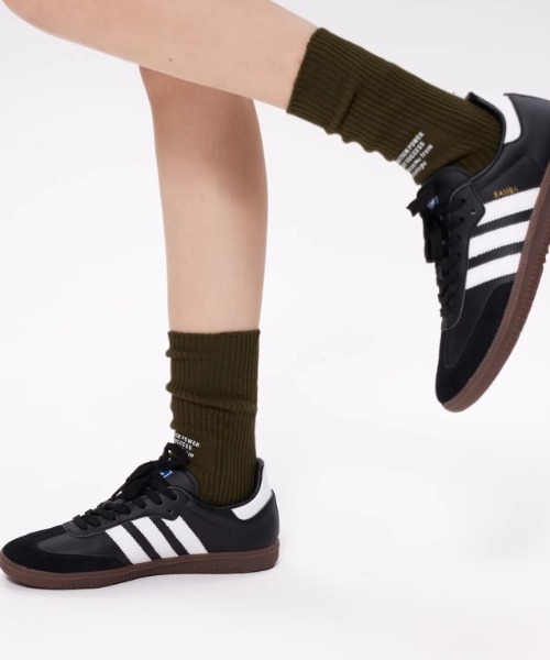 Vipoa(ヴィポア)の「ロゴデザイン厚手クルーリブソックス(ソックス/靴下・レディース・イエロー/カーキ/グレー/ホワイト/ブラック・FREE)」の11枚目の写真