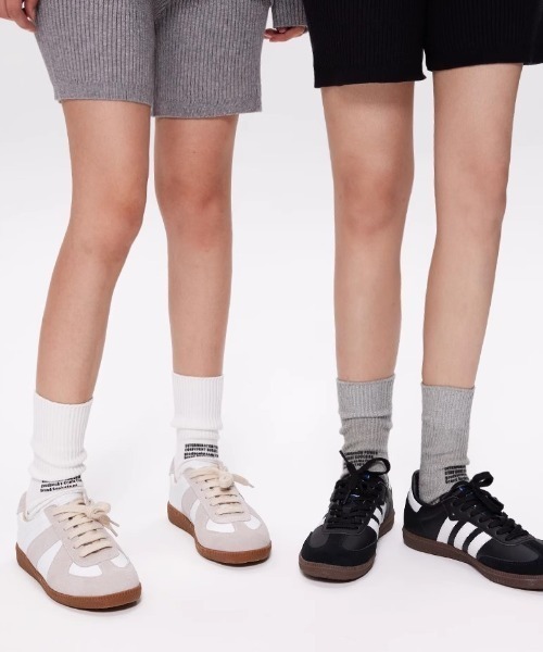 Vipoa(ヴィポア)の「ロゴデザイン厚手クルーリブソックス(ソックス/靴下・レディース・イエロー/カーキ/グレー/ホワイト/ブラック・FREE)」の15枚目の写真