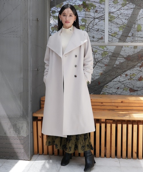 TRUDEA（トルディア）の「PECOLAMスタンドコート（その他アウター・レディース・ブラック/モカ/ベージュ・MEDIUM/LARGE）」の4枚目の写真