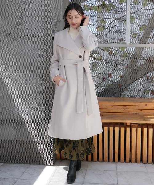 TRUDEA（トルディア）の「PECOLAMスタンドコート（その他アウター・レディース・ブラック/モカ/ベージュ・MEDIUM/LARGE）」の7枚目の写真