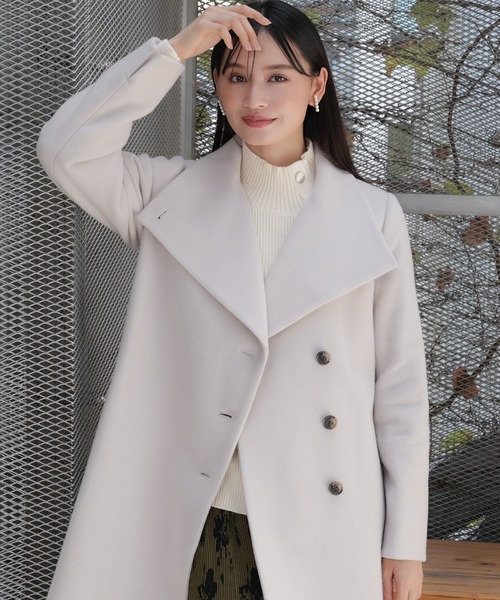 TRUDEA（トルディア）の「PECOLAMスタンドコート（その他アウター・レディース・ブラック/モカ/ベージュ・MEDIUM/LARGE）」の8枚目の写真