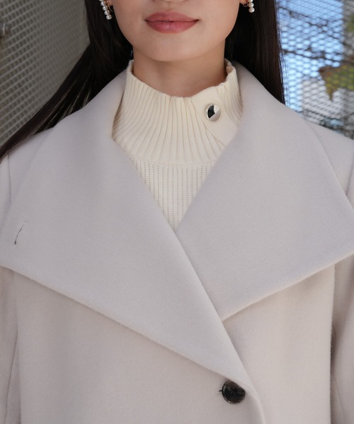 TRUDEA（トルディア）の「PECOLAMスタンドコート（その他アウター・レディース・ブラック/モカ/ベージュ・MEDIUM/LARGE）」の13枚目の写真