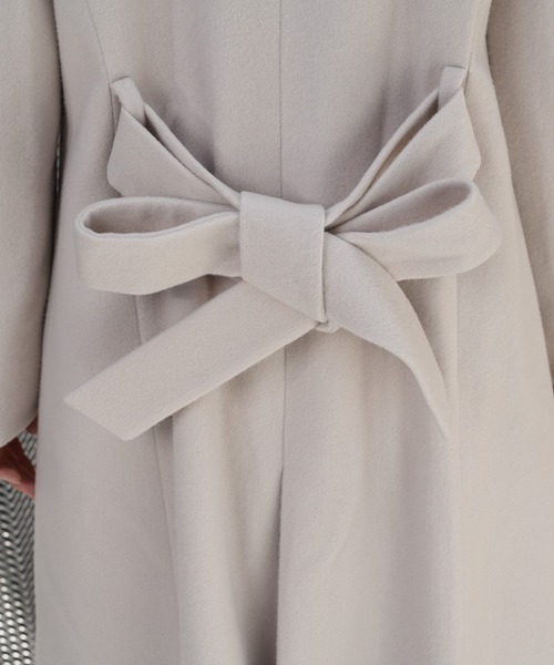 TRUDEA（トルディア）の「PECOLAMスタンドコート（その他アウター・レディース・ブラック/モカ/ベージュ・MEDIUM/LARGE）」の19枚目の写真