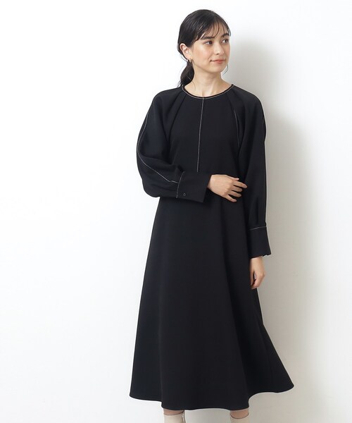 OPAQUE.CLIP（オペークドットクリップ）の「◆配色ステッチ フィット＆フレアワンピース【洗濯機洗い可】（ワンピース・レディース・サンドベージュ/ブラック/オフホワイト・36/38）」の3枚目の写真