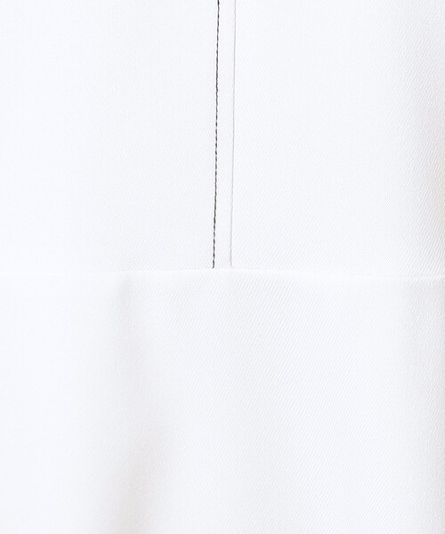 OPAQUE.CLIP（オペークドットクリップ）の「◆配色ステッチ フィット＆フレアワンピース【洗濯機洗い可】（ワンピース・レディース・サンドベージュ/ブラック/オフホワイト・36/38）」の13枚目の写真