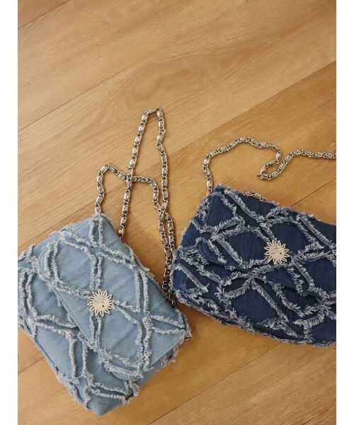 EVRIS（エヴリス）の「フリンジデニムショルダーBAG（ショルダーバッグ・レディース・ライトブルー/インディゴブルー・FREE）」の14枚目の写真