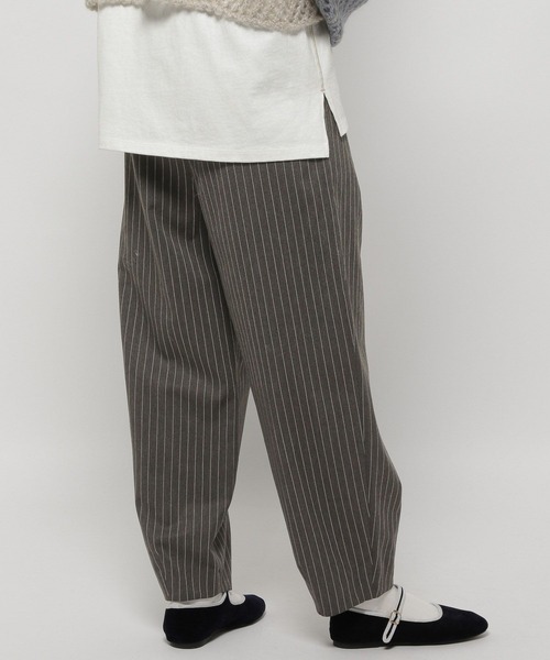 niko and...（ニコアンド）の「Ｗタックストライプパンツ（その他パンツ・レディース・ネイビー/ベージュ/グレー・MEDIUM/LARGE）」の16枚目の写真