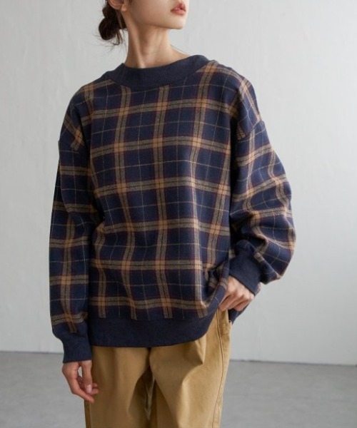 LBC(エルビーシー)の「チェック切り替えリブプルオーバー(スウェット・レディース・グリーン/ネイビー/ベージュ・M)」の3枚目の写真