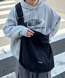 ADAMASTE | ビッグキャンバスショルダーバッグ/ニュースペーパーバッグ(ショルダーバッグ)