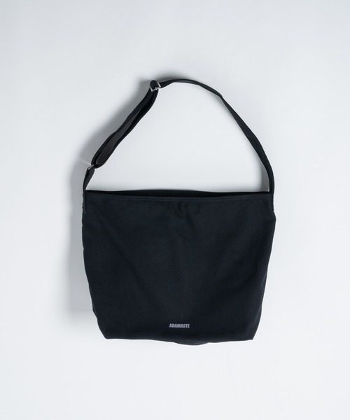 ADAMASTE（アダマスト）の「ビッグキャンバスショルダーバッグ/ニュースペーパーバッグ（ショルダーバッグ・メンズ・ブラック/アイボリー・FREE）」の15枚目の写真