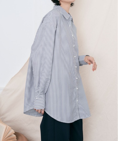kirakiraShop（キラキラショップ）の「パール ボタン ストライプ シャツ（シャツ/ブラウス・レディース・ネイビー/ベージュ/レッド/グリーン・FREE）」の3枚目の写真