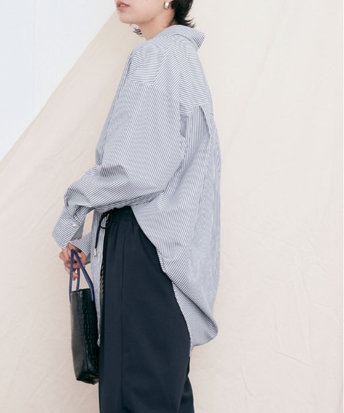 kirakiraShop（キラキラショップ）の「パール ボタン ストライプ シャツ（シャツ/ブラウス・レディース・ネイビー/ベージュ/レッド/グリーン・FREE）」の6枚目の写真