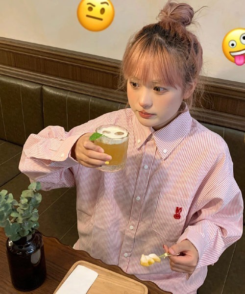 Mayree（メイリー）の「【Mayree】ピンクストライプシャツ（シャツ/ブラウス・レディース・ピンク/ライトピンク・SMALL/MEDIUM/LARGE/X-LARGE）」の4枚目の写真