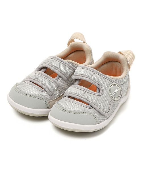IFME（イフミー）の「BABY｜IFME ワンベルトウォーターシューズ（サンダル・キッズ・ブラック/ホワイト/ベージュ・14.0cm/13.5cm/13.0cm/12.5cm/12.0cm/15.0cm/14.5cm）」の3枚目の写真