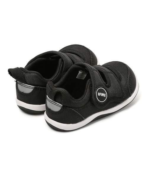 IFME（イフミー）の「BABY｜IFME ワンベルトウォーターシューズ（サンダル・キッズ・ブラック/ホワイト/ベージュ・14.0cm/13.5cm/13.0cm/12.5cm/12.0cm/15.0cm/14.5cm）」の6枚目の写真