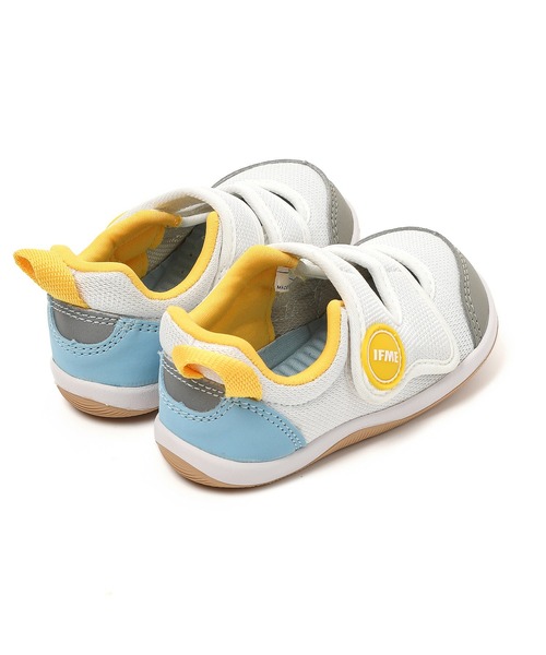 IFME（イフミー）の「BABY｜IFME ワンベルトウォーターシューズ（サンダル・キッズ・ブラック/ホワイト/ベージュ・14.0cm/13.5cm/13.0cm/12.5cm/12.0cm/15.0cm/14.5cm）」の13枚目の写真