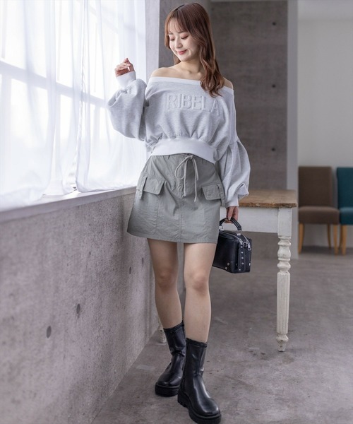 clear（クリア）の「マルチwayエンボスロゴ袖ボリュームスウェット≪2024SS新作≫（スウェット・レディース・杢グレー/ブラック/ライトカーキ・F）」の14枚目の写真