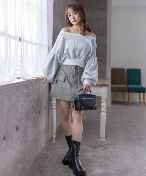 clear（クリア）の「マルチwayエンボスロゴ袖ボリュームスウェット≪2024SS新作≫（スウェット・レディース・杢グレー/ブラック/ライトカーキ・F）」の15枚目の写真