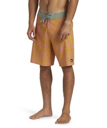 Quiksilver(NCbNVo[)SURFSILK STRAIGHT LE/NCbNVo[T[tgNXE{[hV[c()()