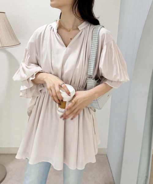 one after another NICE CLAUP（ワンアフターアナザーナイスクラップ）の「サイドリボン/ウェストドロストチュニック【WEB限定商品】（チュニック・レディース・チャコールグレー/アイボリー/ピンク・FREE）」の2枚目の写真