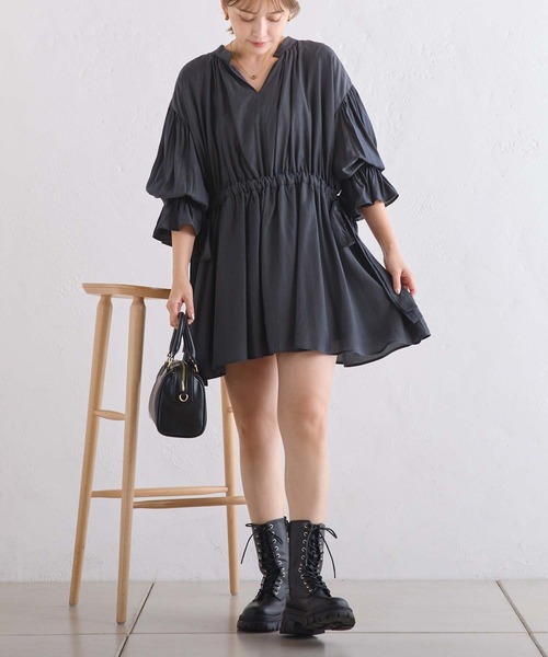 one after another NICE CLAUP（ワンアフターアナザーナイスクラップ）の「サイドリボン/ウェストドロストチュニック【WEB限定商品】（チュニック・レディース・チャコールグレー/アイボリー/ピンク・FREE）」の6枚目の写真