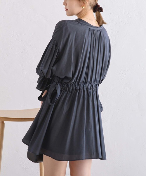 one after another NICE CLAUP（ワンアフターアナザーナイスクラップ）の「サイドリボン/ウェストドロストチュニック【WEB限定商品】（チュニック・レディース・チャコールグレー/アイボリー/ピンク・FREE）」の9枚目の写真