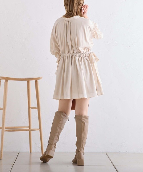 one after another NICE CLAUP（ワンアフターアナザーナイスクラップ）の「サイドリボン/ウェストドロストチュニック【WEB限定商品】（チュニック・レディース・チャコールグレー/アイボリー/ピンク・FREE）」の15枚目の写真