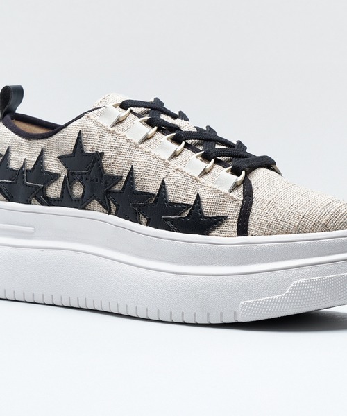 Lucida（ルシーダ）の「Stardust/デザイン厚底スニーカー（スニーカー・レディース・ベージュ/ブラック×ホワイト/ホワイト×ブラック/シルバー/ブラック系その他/ホワイト系その他/ベージュ×ブラック・35/36/37/38/39/40）」の19枚目の写真