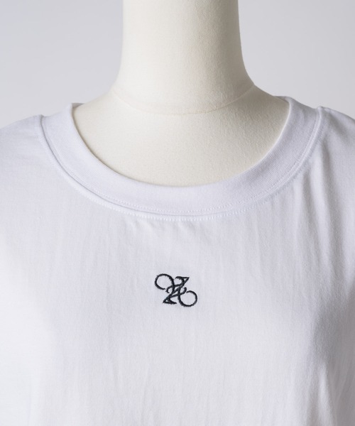 セール】ロゴ刺繍入りクロップドTシャツ（Tシャツ/カットソー