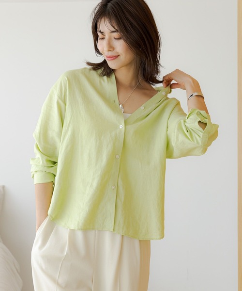 Elura（エルーラ）の「リネンブレンド冷感シャツ（シャツ/ブラウス・レディース・グリーン系その他/ライトイエロー/ブラウン系その他/ライトピンク・SMALL/MEDIUM/LARGE）」の3枚目の写真