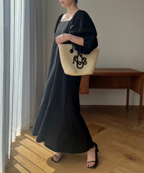 one after another NICE CLAUP(ワンアフターアナザーナイスクラップ)の「ボリュームスリーブワンピース【ZOZO限定】(ワンピース・レディース・アイボリー/ブラック/グレイッシュベージュ・FREE)」の21枚目の写真