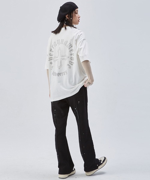 Ressaca(レサーカ)の「オーバーサイズ ラインストーンクロスモチーフロゴTシャツ(Tシャツ/カットソー・メンズ・ホワイト/ブラック/チャコールグレー・XL/L/M)」の5枚目の写真