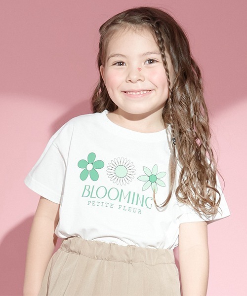 Lycee mine(リセマイン)の「【型崩れしないやわらかコットン】選べる8パターンオリジナルプリントTシャツ(Tシャツ/カットソー・キッズ・オフホワイト/トップグレー/ライトピンク/ライトベージュ/ライトブルー/ブラック/ミント/ラベンダー・100cm/110cm/120cm/140cm/150cm/130cm)」の2枚目の写真
