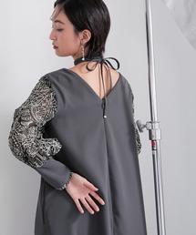 Callarus（カラルス）の「〔Callarus〕袖刺繍使いチョーカーデザインロング丈ワンピースドレス（ドレス・レディース）」