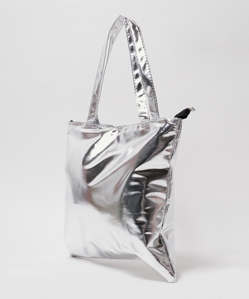 Theater code(シアターコード)の「▲metallic tote bag / メタリック トートバッグ シルバー(トートバッグ・メンズ・シルバー・FREE)」の6枚目の写真