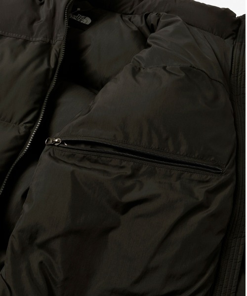 THE NORTH FACE（ザノースフェイス）の「THE NORTH FACE/ザ・ノース・フェイス  Nuptse Hoodie ヌプシフーディー ND92331  2024年秋冬入荷モデル（ダウンジャケット/コート・メンズ・ブラック・S/M/L/XL）」の18枚目の写真