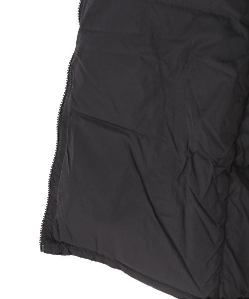 THE NORTH FACE（ザノースフェイス）の「THE NORTH FACE/ザ・ノース・フェイス  Nuptse Hoodie ヌプシフーディー ND92331  2024年秋冬入荷モデル（ダウンジャケット/コート・メンズ・ブラック・S/M/L/XL）」の7枚目の写真