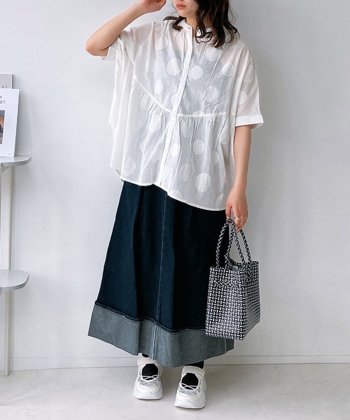 AS KNOW AS plus（アズノゥアズプラス）の「◎ドットジャガードビッグシャツ（シャツ/ブラウス・レディース・ブラック/ブルー/オフホワイト・FREE）」の10枚目の写真