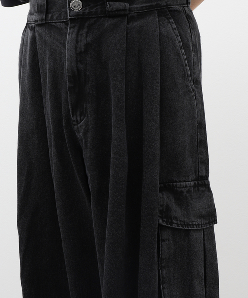 WILLY CHAVARRIA(ウィリーチャバリア)の「WILLY CHAVARRIA DENIM CARGO POCKET BSP505-B(デニムパンツ・メンズ・ブラック系その他・SMALL/MEDIUM)」の12枚目の写真