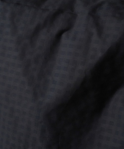 aeae（エーイーエーイー）の「Nylon Shoulder Bag（ショルダーバッグ・レディース・ホワイト/ブラック・FREE）」の18枚目の写真