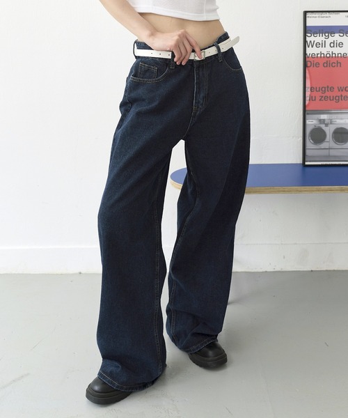 UNE MANSION(ユヌマンション)の「【男女兼用/UNISEX】【ボタンで自由にSIZE調節可能】バックボタンポイントワイドデニムパンツ(デニムパンツ・レディース・アイボリー/ブルー/ブラック/カーキ/チャコール/ベージュ/ライトブルー・LARGE/MEDIUM/SMALL)」の22枚目の写真