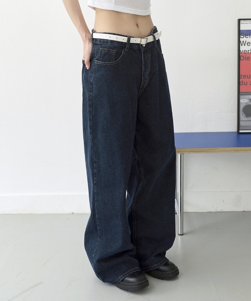 UNE MANSION(ユヌマンション)の「【男女兼用/UNISEX】【ボタンで自由にSIZE調節可能】バックボタンポイントワイドデニムパンツ(デニムパンツ・レディース・アイボリー/ブルー/ブラック/カーキ/チャコール/ベージュ/ライトブルー・LARGE/MEDIUM/SMALL)」の21枚目の写真