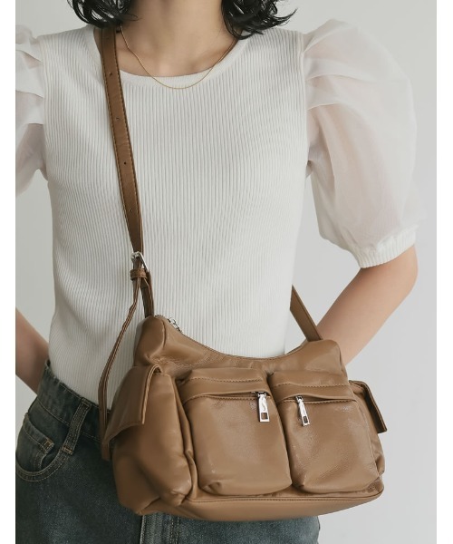 Re:EDIT（リエディ）の「[2024 SUMMER COLLECTION][森カンナさん着用]ダブルポケットデザインショルダーバッグ（ショルダーバッグ・レディース・シルバー/アイボリー/ブラック/ブラウン・FREE）」の15枚目の写真