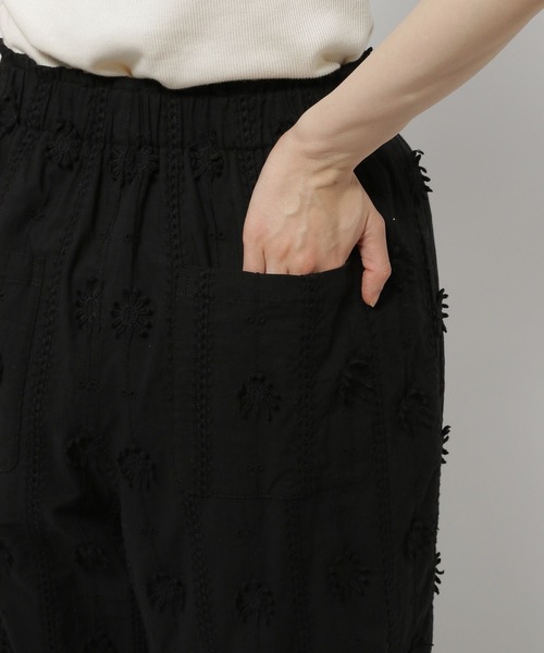 niko and...（ニコアンド）の「フラワーレースイージーパンツ（その他パンツ・レディース・ライトグリーン/オフホワイト/ブラック・FREE）」の21枚目の写真