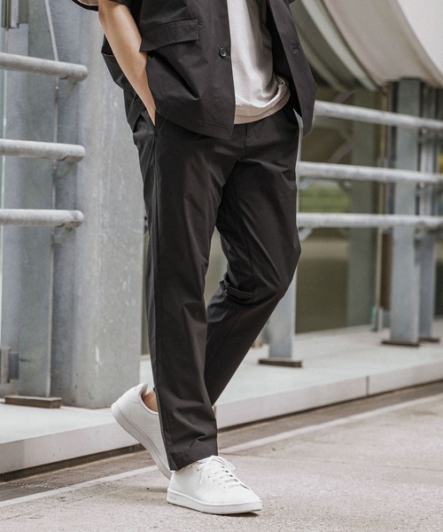 LAKOLE(ラコレ)の「【接触冷感】EASYテ-パードパンツ<PARK by LAKOLE>/117030(その他パンツ・メンズ・ブラック/ライトグリーン・MEDIUM/LARGE/X-LARGE)」の1枚目の写真