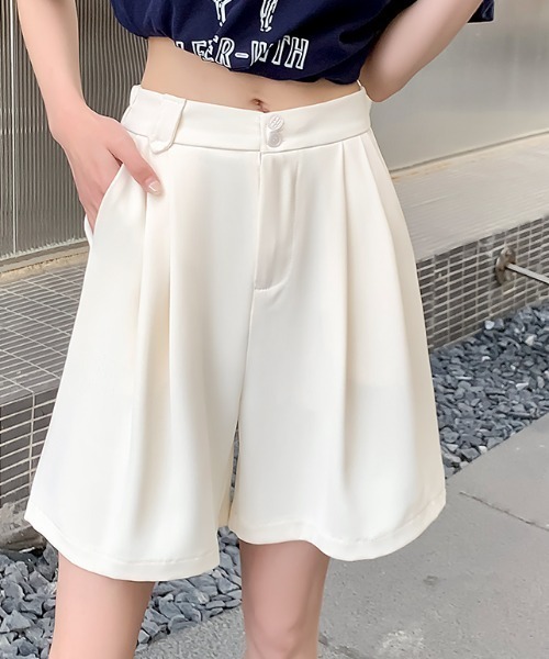 Diosfront(ディオスフロント)の「五分丈タックショートパンツ(その他パンツ・レディース・ブラック/パープル/ピンク/アイボリー・M/L)」の1枚目の写真